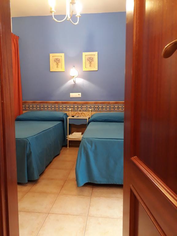 Pension Dona Trinidad Sevilla Dış mekan fotoğraf
