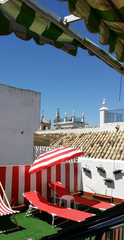 Pension Dona Trinidad Sevilla Dış mekan fotoğraf